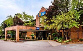 Comfort Inn Livonia